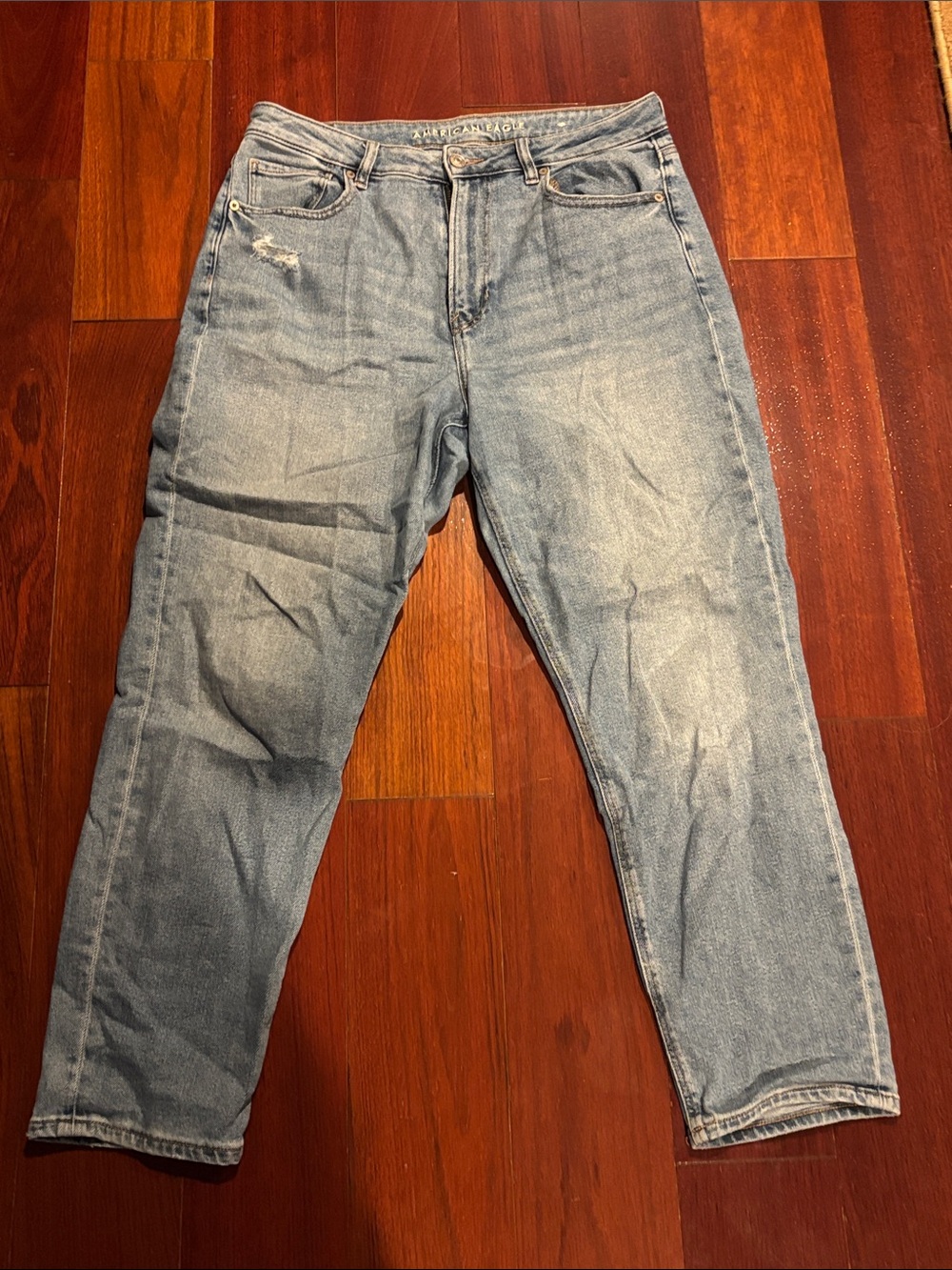 American Eagle Outfitters Light Blue Boyfriend Jeans